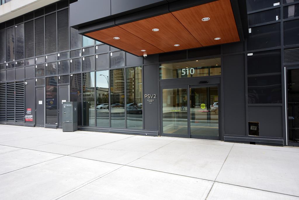 Royal Stays Furnished Apartments - Square One Mississauga Zewnętrze zdjęcie