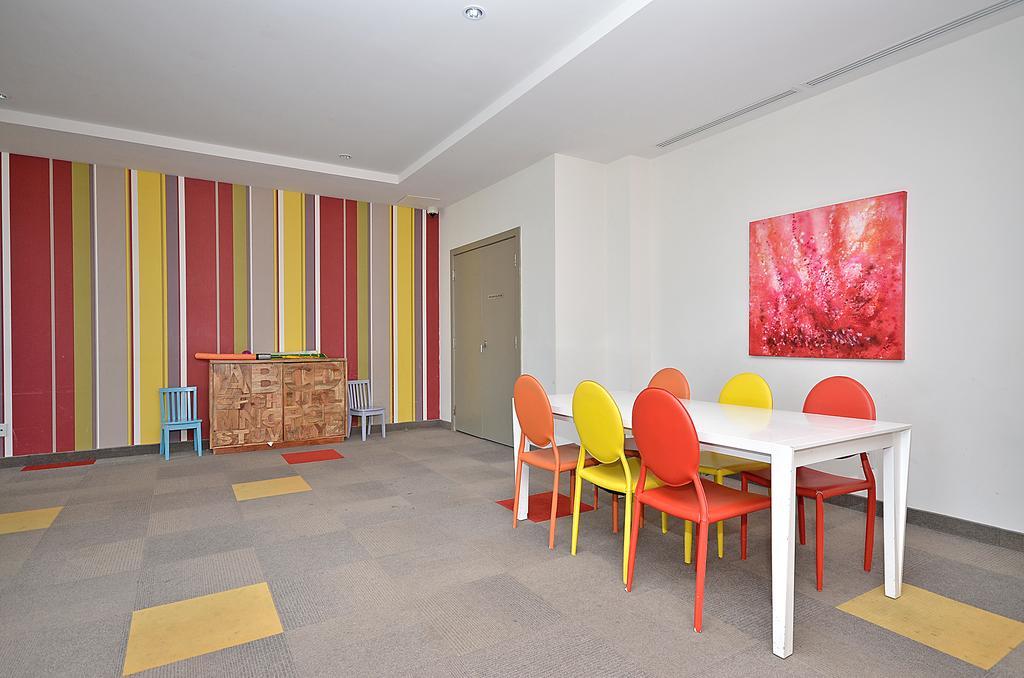 Royal Stays Furnished Apartments - Square One Mississauga Zewnętrze zdjęcie