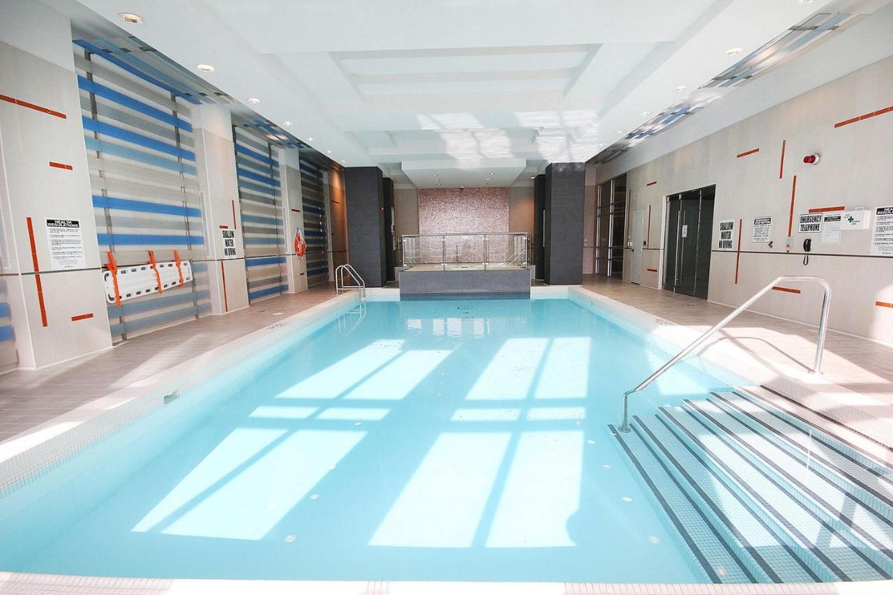 Royal Stays Furnished Apartments - Square One Mississauga Zewnętrze zdjęcie