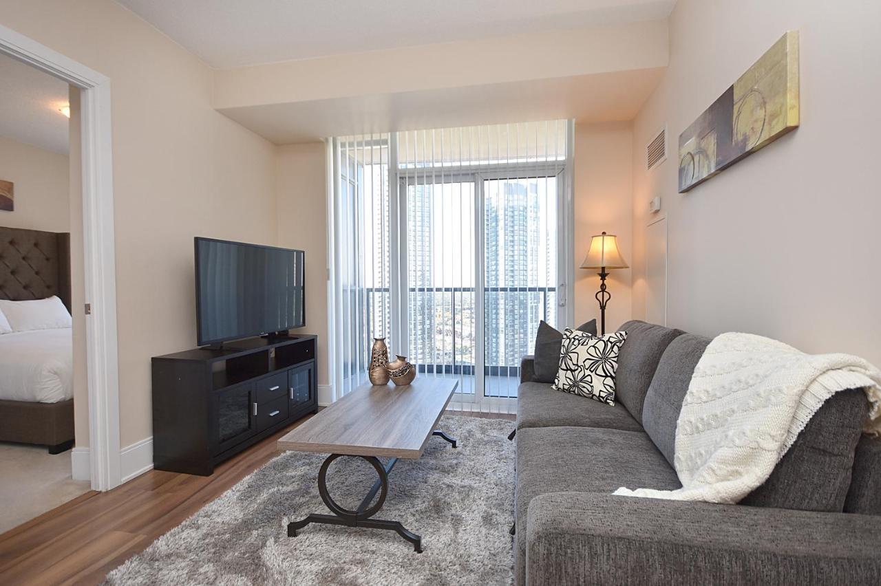 Royal Stays Furnished Apartments - Square One Mississauga Zewnętrze zdjęcie
